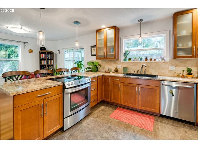 514 Se 61ST Ave, Portland, OR 97215