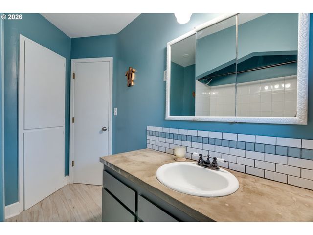 514 Se 61ST Ave, Portland, OR 97215