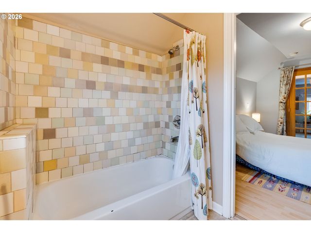 514 Se 61ST Ave, Portland, OR 97215