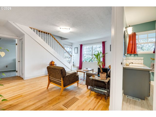 514 Se 61ST Ave, Portland, OR 97215