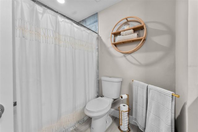 64 RAVENWOOD COURT, Ormond Beach, FL 32174