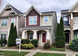 919 Branch Line Lane, Apex, NC 27502
