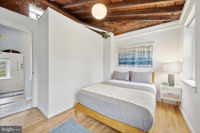 110 W WILDEY ST, Philadelphia, PA 19123