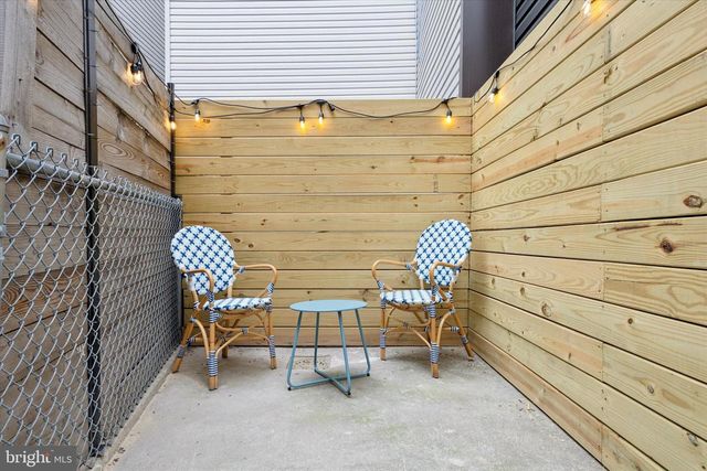 110 W WILDEY ST, Philadelphia, PA 19123