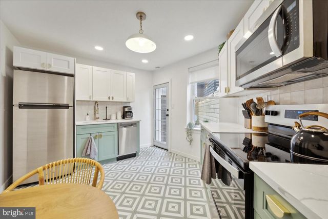 110 W WILDEY ST, Philadelphia, PA 19123