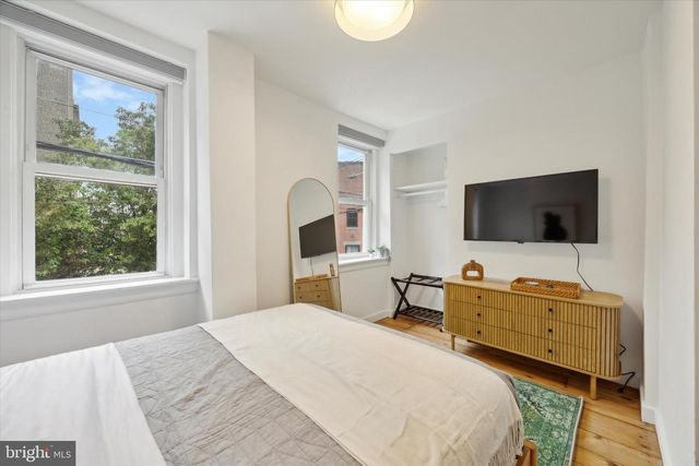 110 W WILDEY ST, Philadelphia, PA 19123