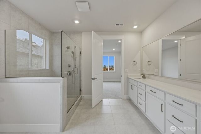 797 Weaver Drive E, Enumclaw, WA 98022