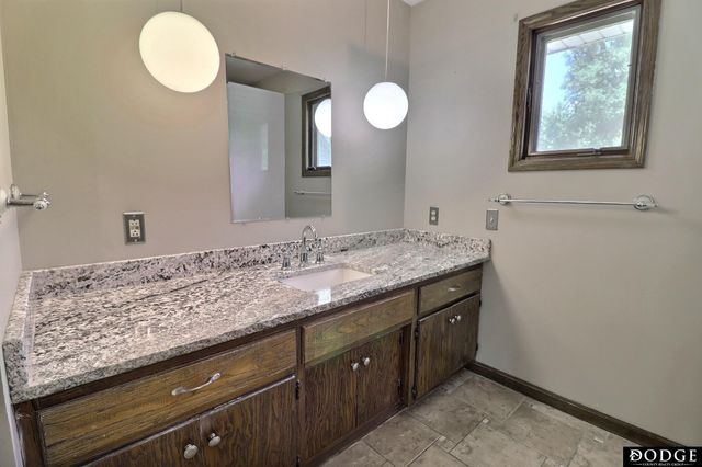 650 E Linden Avenue, Fremont, NE 68025