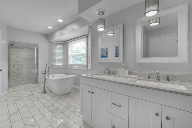 7732 Quarry Cliff Court, Reynoldsburg, OH 43068