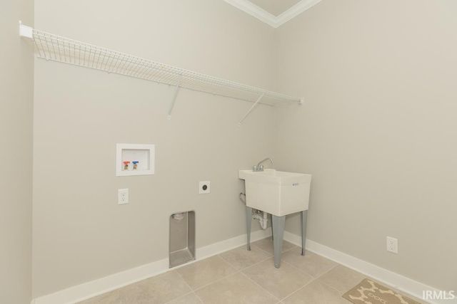 5571 Brompton Drive, Newburgh, IN 47630