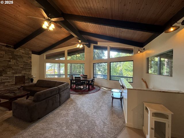 5346 BUCKSKIN BOB, Florence, OR 97439