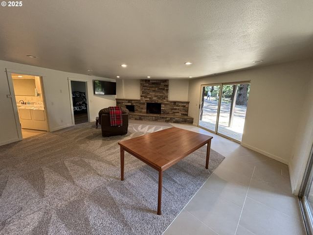5346 BUCKSKIN BOB, Florence, OR 97439