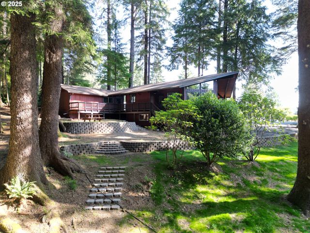 5346 BUCKSKIN BOB, Florence, OR 97439