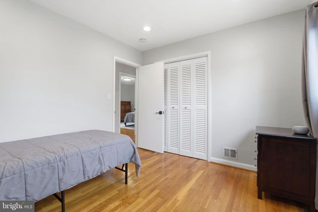 7713 MASSENA RD, Bethesda, MD 20817
