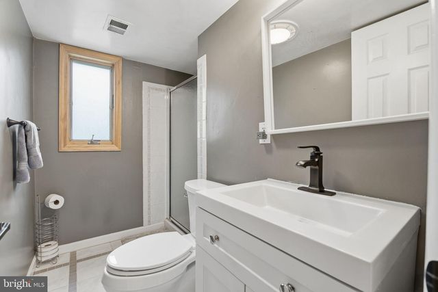 7713 MASSENA RD, Bethesda, MD 20817