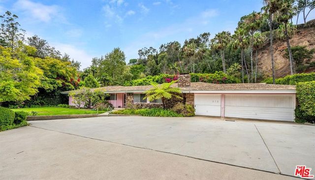 575 E Channel Road, Los Angeles, CA 90402