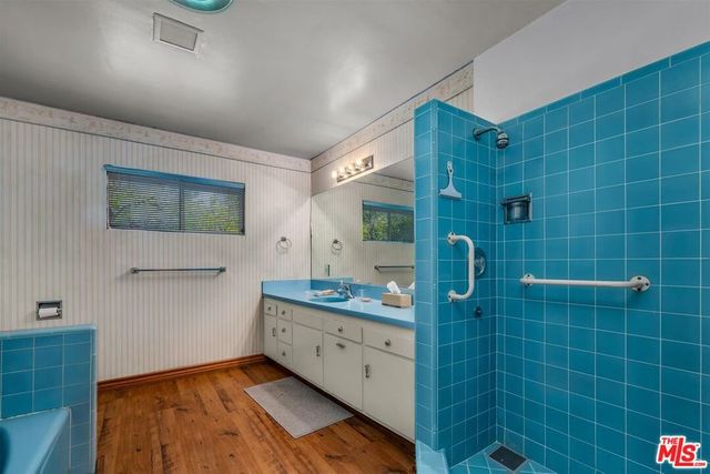 575 E Channel Road, Los Angeles, CA 90402