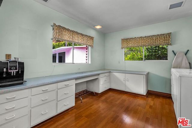 575 E Channel Road, Los Angeles, CA 90402