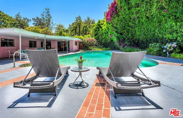 575 E Channel Road, Los Angeles, CA 90402