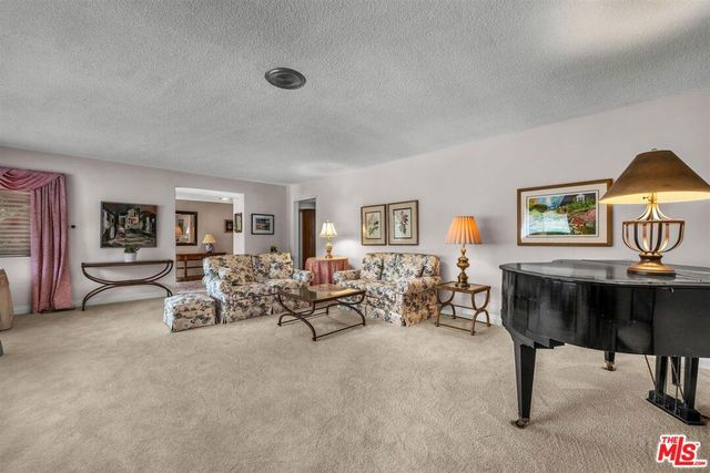 575 E Channel Road, Los Angeles, CA 90402