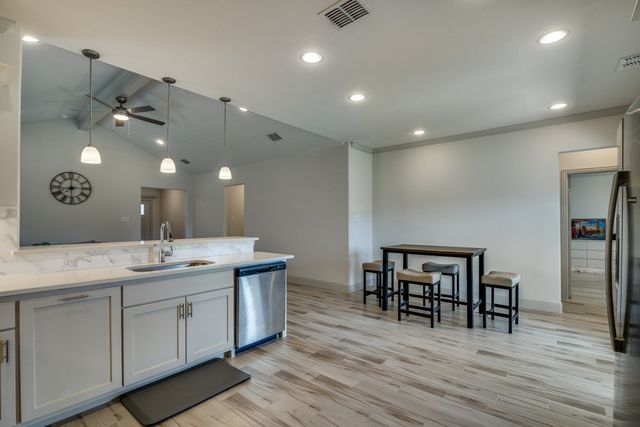 248 Braves Way, Lavon, TX 75166