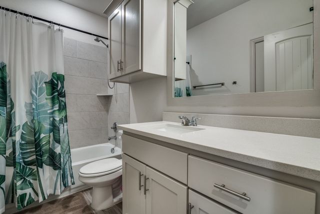 248 Braves Way, Lavon, TX 75166
