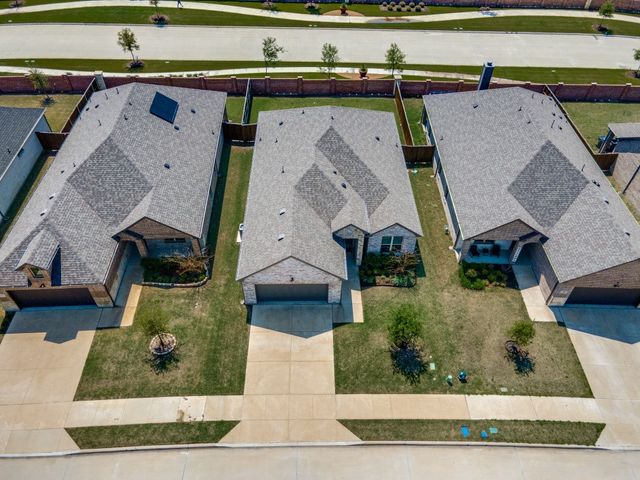 248 Braves Way, Lavon, TX 75166