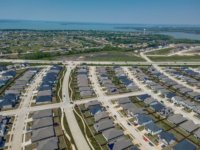 248 Braves Way, Lavon, TX 75166