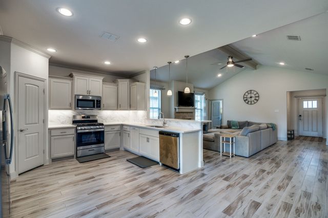 248 Braves Way, Lavon, TX 75166