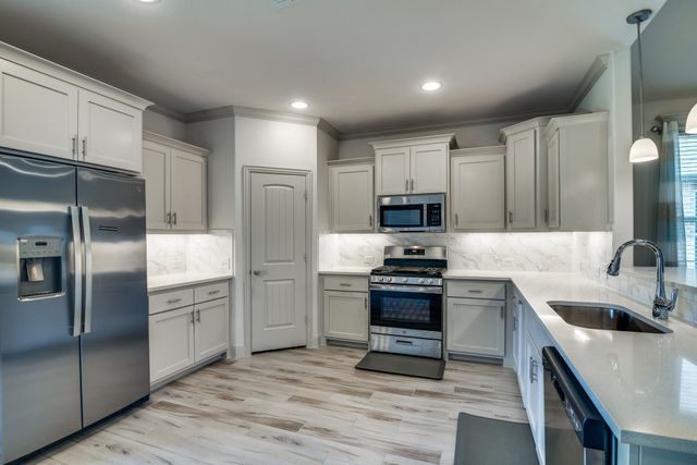 248 Braves Way, Lavon, TX 75166