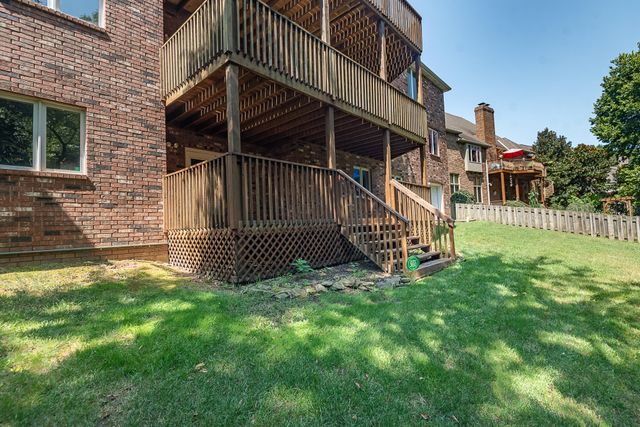 4900 S Bellhurst Avenue, Springfield, MO 65804