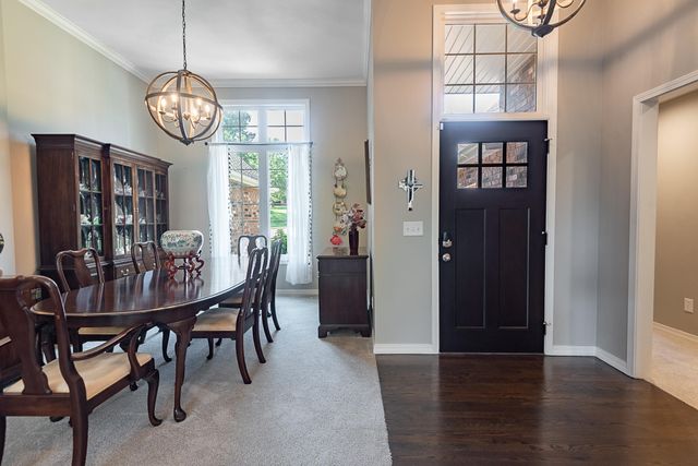 4900 S Bellhurst Avenue, Springfield, MO 65804