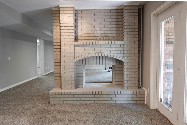 4900 S Bellhurst Avenue, Springfield, MO 65804