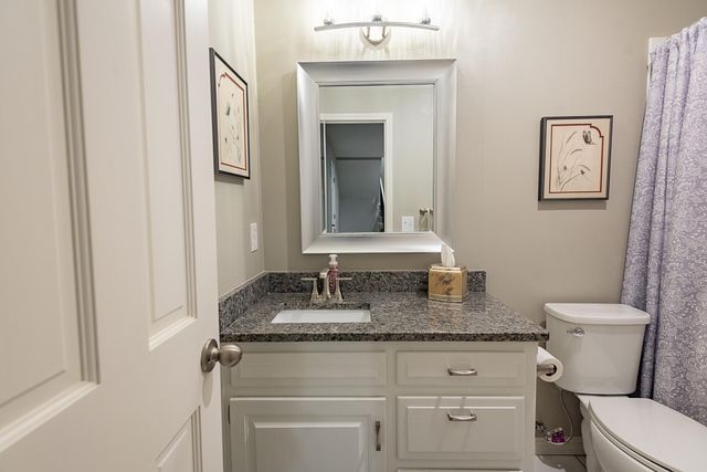 4900 S Bellhurst Avenue, Springfield, MO 65804