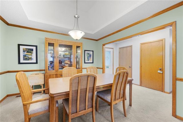 11800 England Street, Overland Park, KS 66210