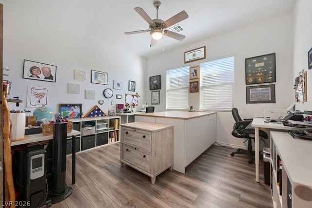 752 Dorsey Falls Street, Henderson, NV 89011