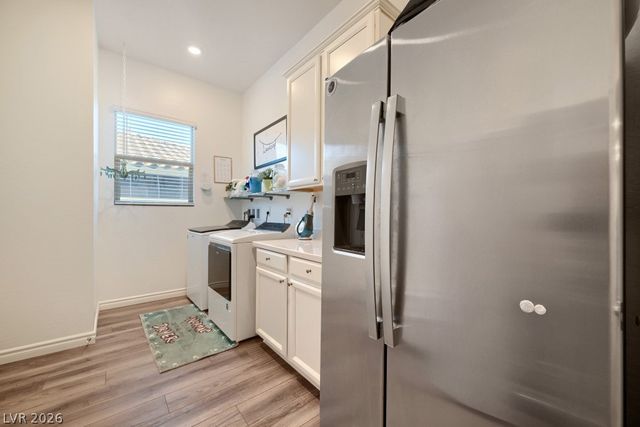 752 Dorsey Falls Street, Henderson, NV 89011