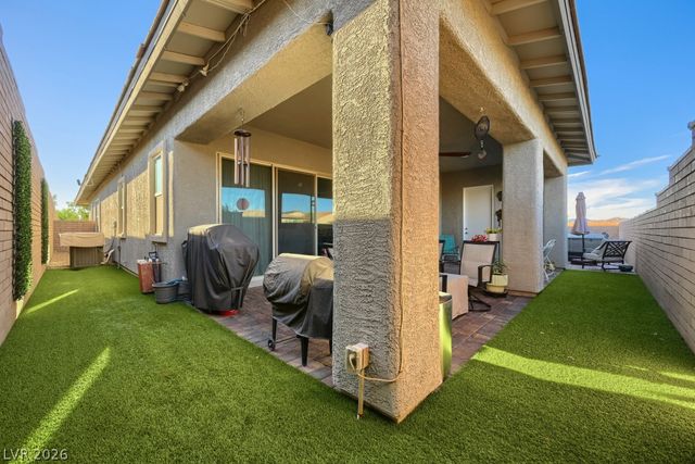 752 Dorsey Falls Street, Henderson, NV 89011