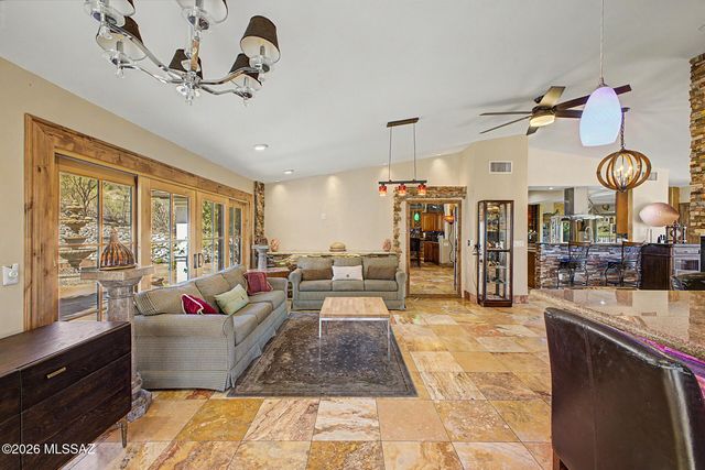 4405 N Buckskin Way, Tucson, AZ 85750
