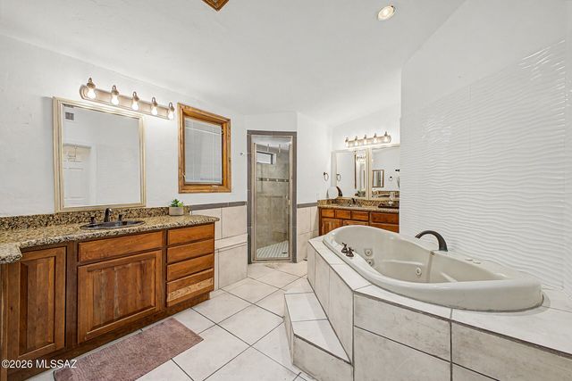 4405 N Buckskin Way, Tucson, AZ 85750