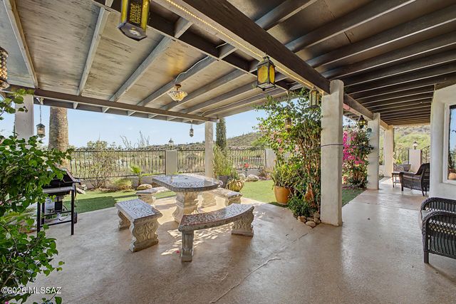 4405 N Buckskin Way, Tucson, AZ 85750