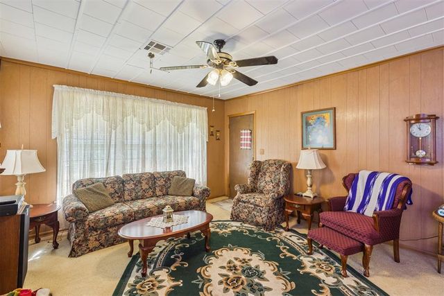 1324 N Park Avenue, Shawnee, OK 74801