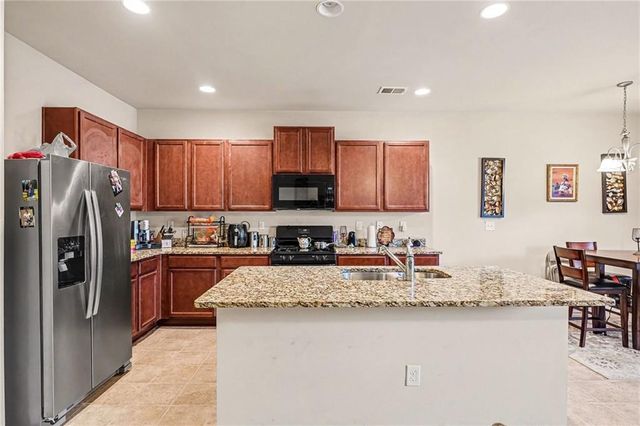 1800 Crandon Court, Mcdonough, GA 30253