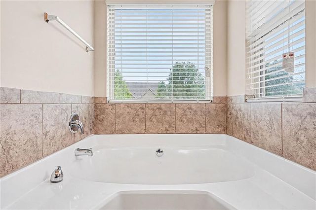 1800 Crandon Court, Mcdonough, GA 30253