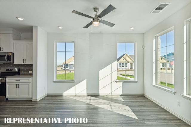 5300 Springlake Parkway, Haltom City, TX 76117