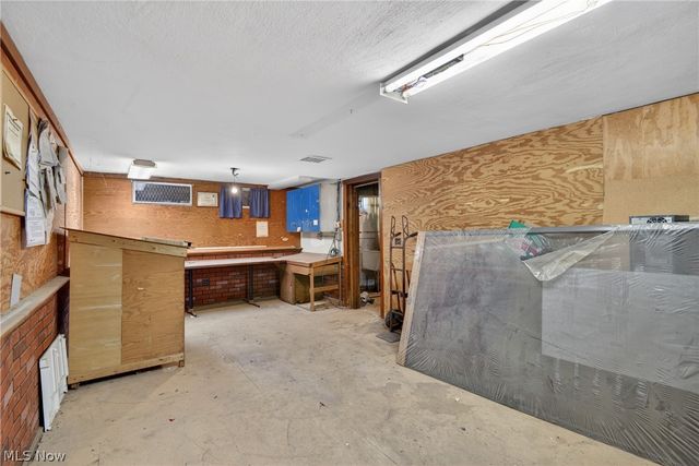 17110 Puritas Avenue, Cleveland, OH 44135