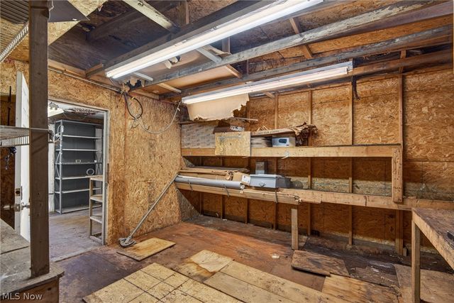 17110 Puritas Avenue, Cleveland, OH 44135