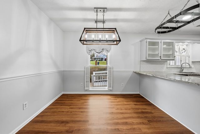 246 Lee Road 2040, Phenix City, AL 36870