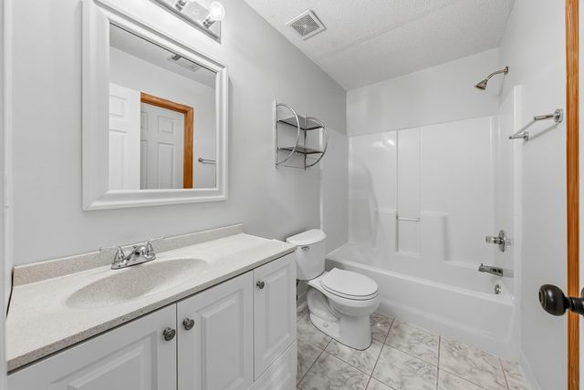 246 Lee Road 2040, Phenix City, AL 36870