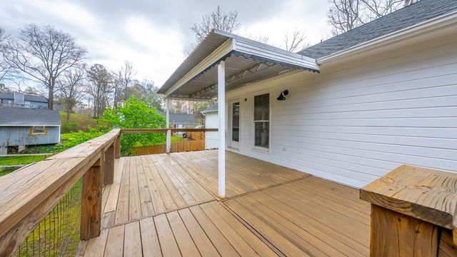 246 Lee Road 2040, Phenix City, AL 36870